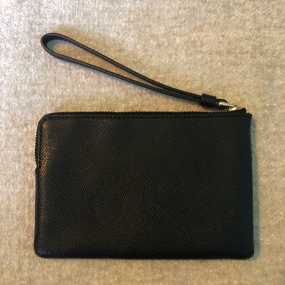 NEW Coach Black Leather Wristlet - Picture 2 of 4
